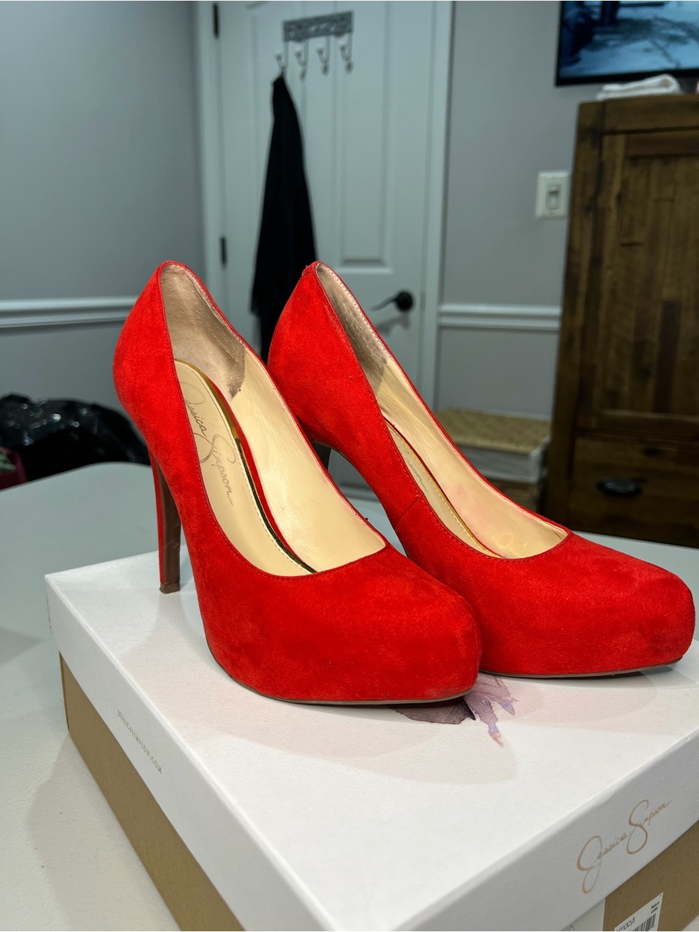 Jessica Simpson Red Suede Platform Stiletto Pumps